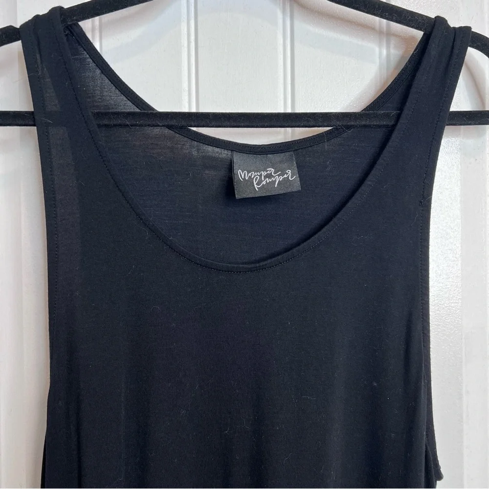 Momper Romper‎ Black Sleeveless Stretchy Jumpsuit. Size Medium.